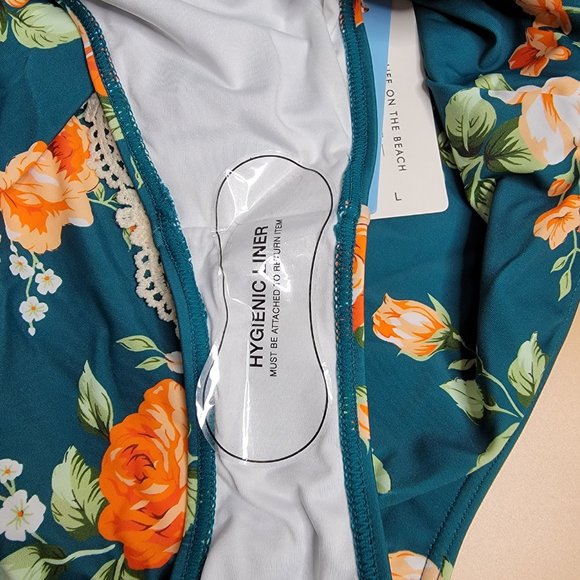 CUPSHE Women's Ladies Vintage Lace Bikini Sets Beach Swimwear size Large NWT - Picture 14 of 14